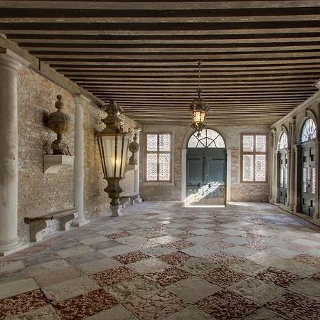 Doge Stair, Gorgeous - Bbc Venice Grand 2024 Tour Recorded Here! Екстер'єр фото